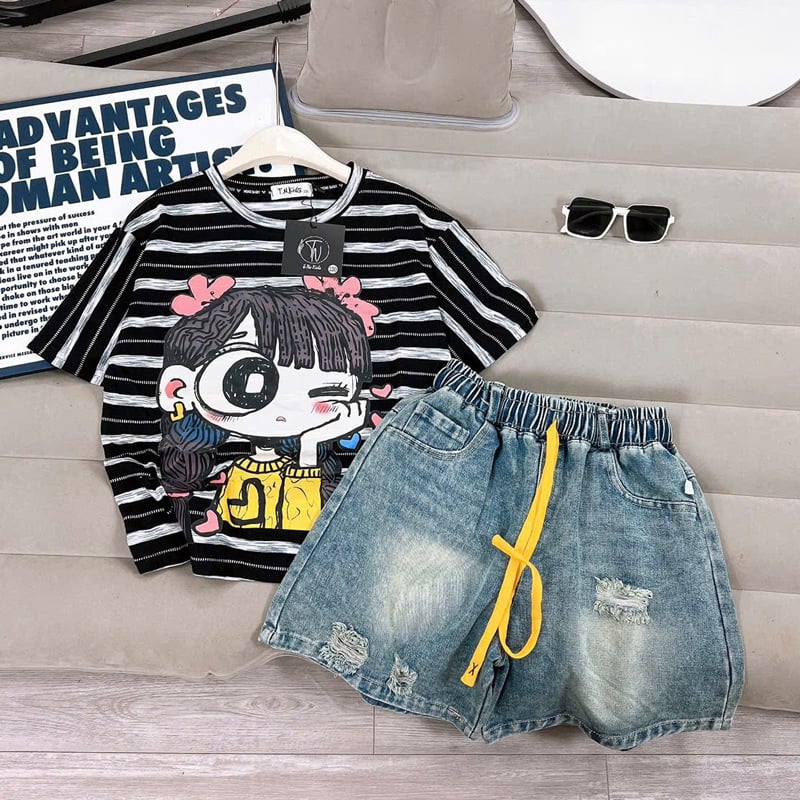 bộ short jean bé gái sọc hình cô gái