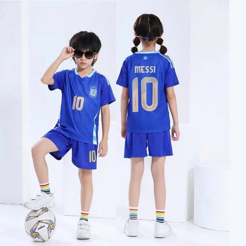 bo-the-thao-be-trai-messi