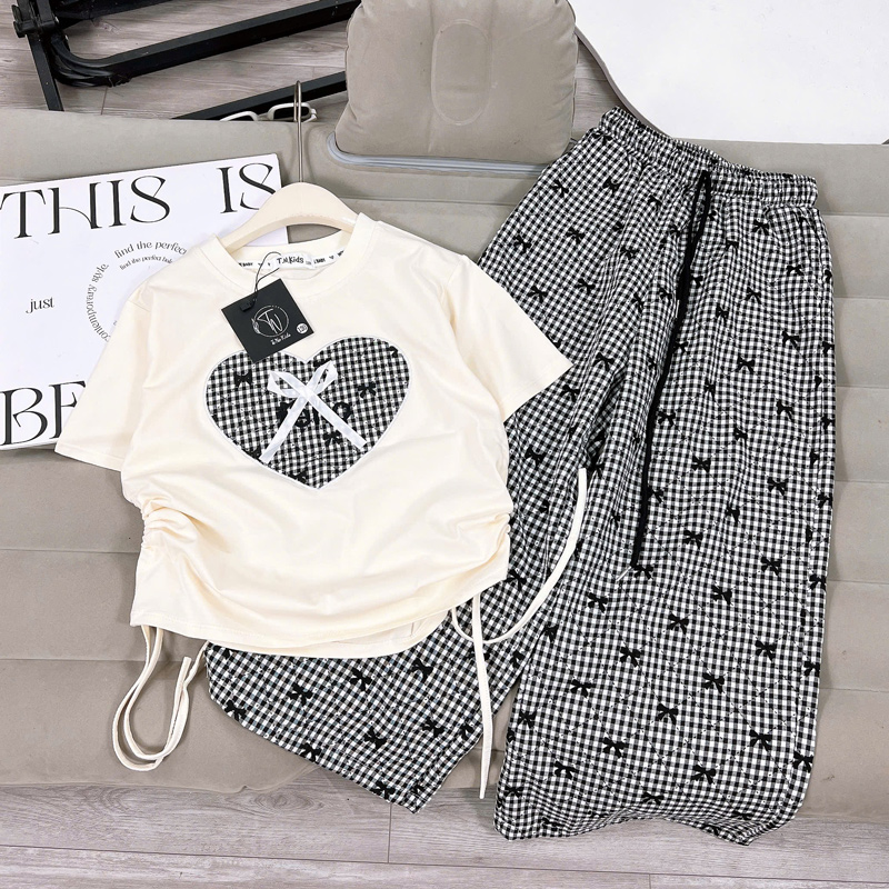 Bộ thun bé gái dài dây rút trái tim