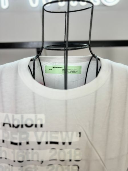 Áo Off White Banner Tokyo x Champion T-shirt