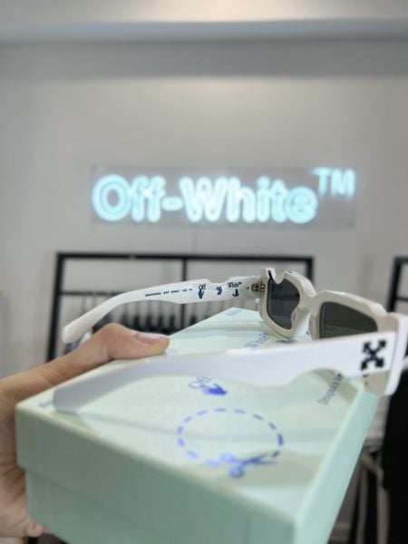 Kính Off White Cady cut-out rectangular-frame sunglasses