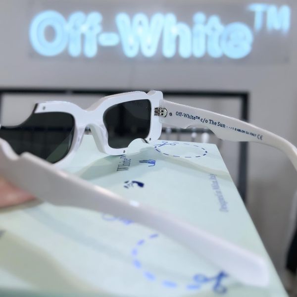 Kính Off White Cady cut-out rectangular-frame sunglasses