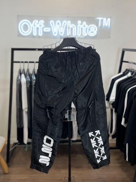 Quần Off White Pants OFF Logo