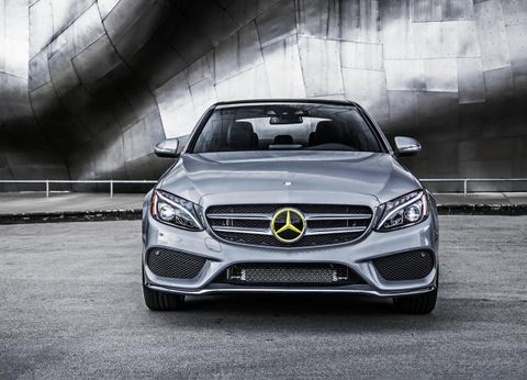 Royal Gift thông báo giá mạ vàng 24K cho logo xe ô tô Mercedes Benz