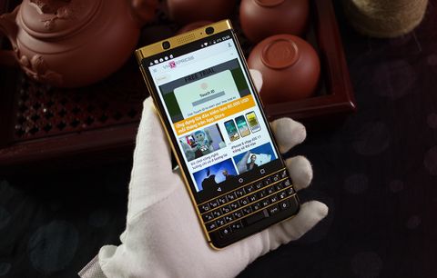 BlackBerry KeyOne mạ vàng 24K tại Hà Nội