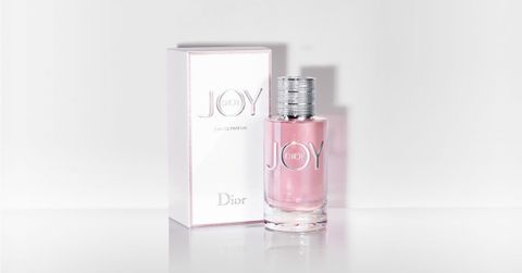 Hạnh phúc gói gọn trong một mùi hương nước hoa, bạn có tin không?