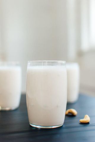 3 công thức làm sữa hạt hỗ trợ giảm cân hiệu quả lại an toàn