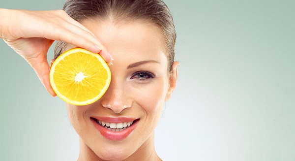 Tác dụng của Vitamin C đối với làn da của bạn
