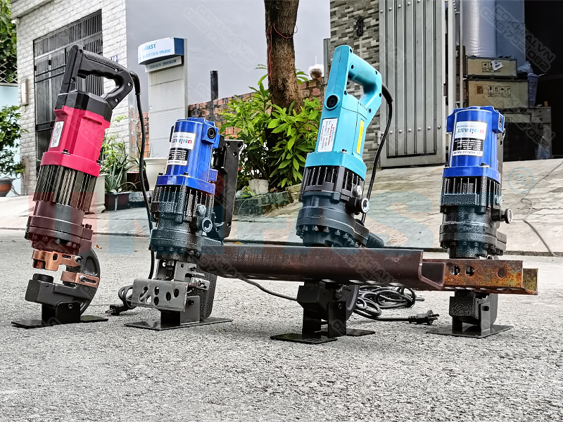 Máy đột lỗ thủy lực cầm tay Unifast MHP-20