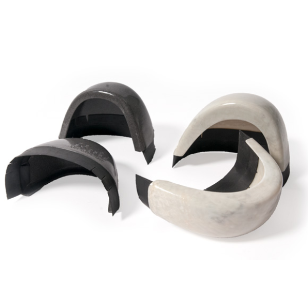 Các loại mũi chống va đập của giày bảo hộ: So sánh chi tiết