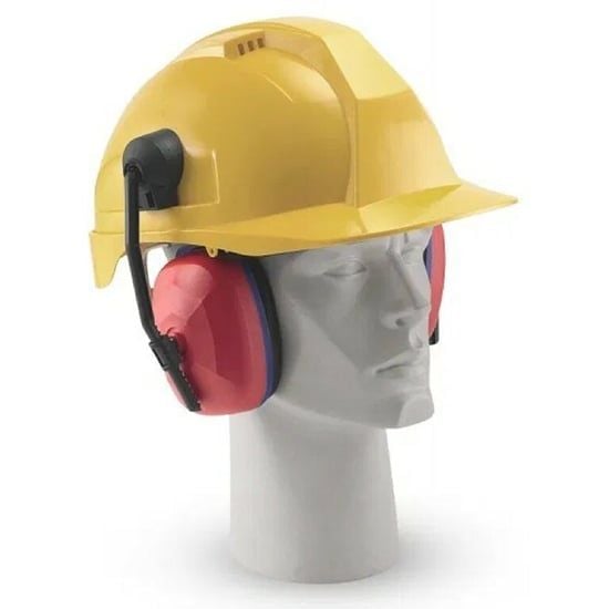 mũ bảo hộ có thiết kế gắn kèm chụp tai chống ồn