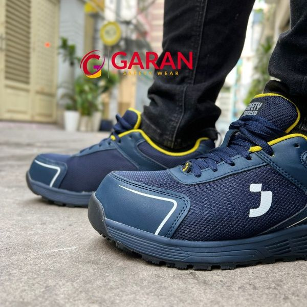 Công Nghệ Sản Xuất Giày Bảo Hộ Tiên Tiến: An Toàn Vượt Trội