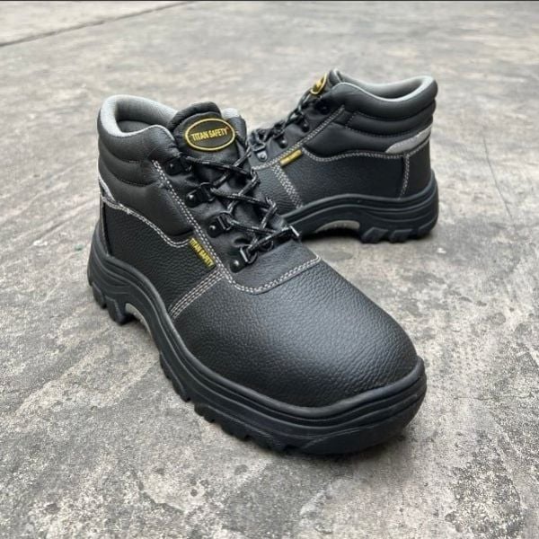 Thương hiệu giày bảo hộ Titan Safety