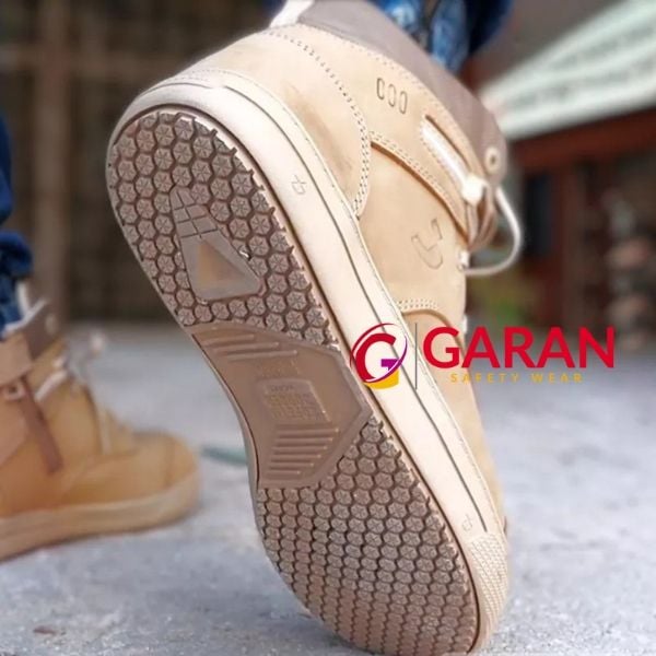 Giày bảo hộ cao cổ Jogger Cerro S3 Mid