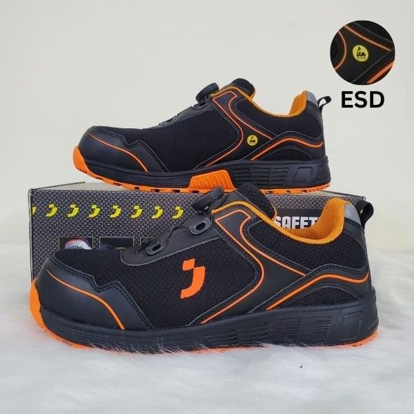 Những đôi giày bảo hộ không thể thiếu trong công việc hàng ngày