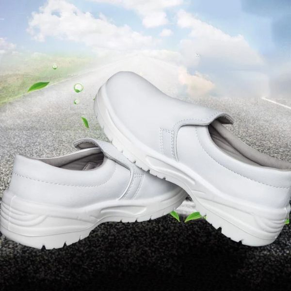 Công nghệ thông thoáng giúp giày thoáng khí và hạn chế mùi hôi