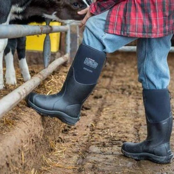 Giày bảo hộ trong ngành nông nghiệp
