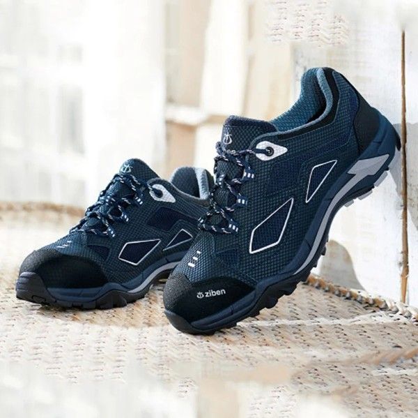 Những đôi giày bảo hộ không thể thiếu trong công việc hàng ngày