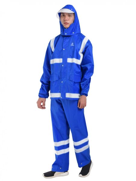 Ưu, Nhược Điểm Của Áo Mưa Phản Quang Cho Công Nhân Đường Phố