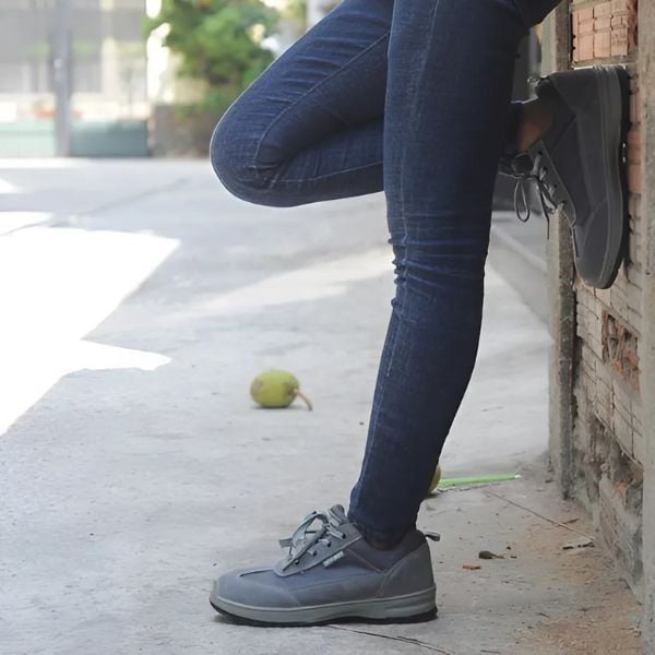 Giày bảo hộ Safety Jogger Organic S1P là giải pháp lý tưởng mang lại sự thoải mái