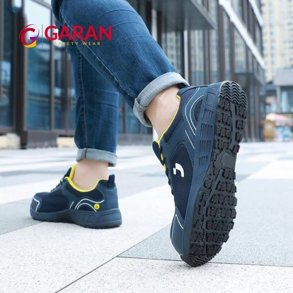 Giày bảo hộ cho nhân viên kho vận - Chống Trượt, Nhẹ, An Toàn