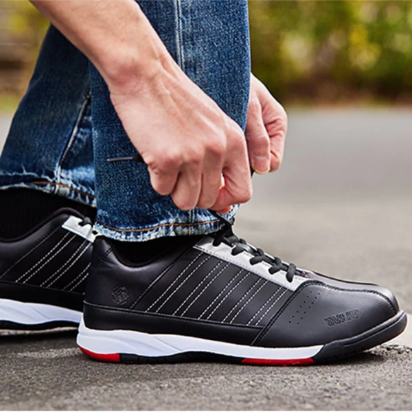 So Sánh Giày Bảo Hộ Takumi Và Ziben: Đâu Là Lựa Chọn Phù Hợp?