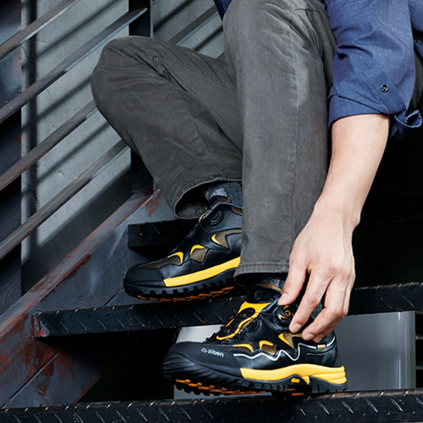 So Sánh Giày Bảo Hộ Takumi Và Ziben: Đâu Là Lựa Chọn Phù Hợp?