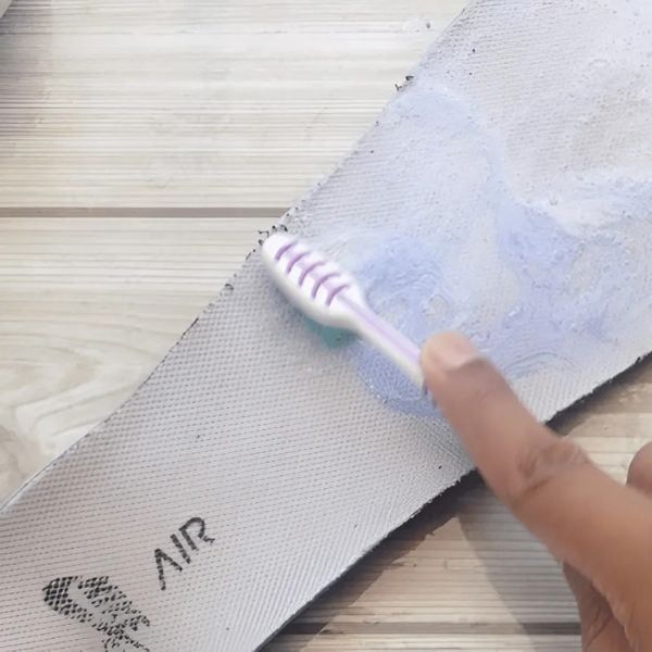 Hướng Dẫn Vệ Sinh Giày Bảo Hộ Đúng Cách, Giúp Kéo Dài Tuổi Thọ Sử Dụng