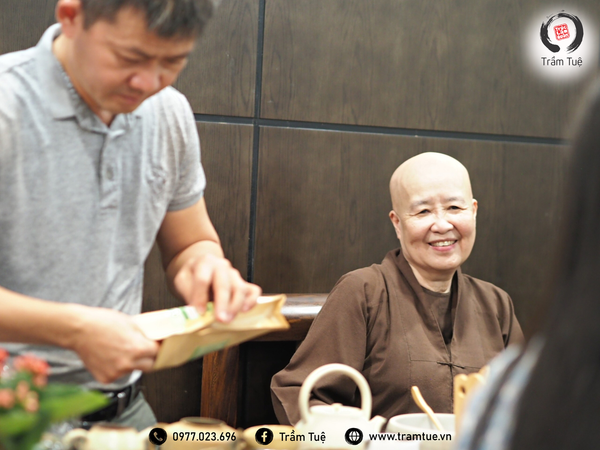 Chương trình đào tạo kiến thức căn bản về trà