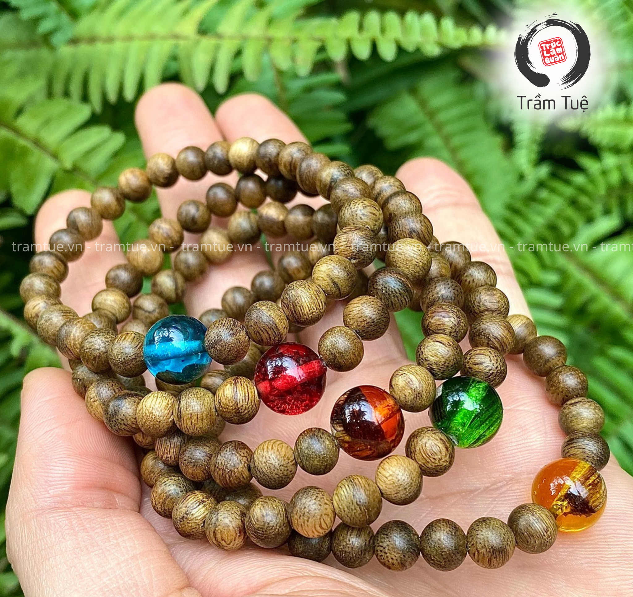 Resin Trầm hương là gì? Kỹ thuật chế tác trang sức resin trầm
