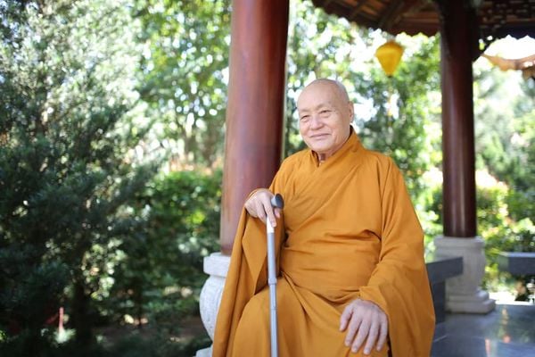 Hòa thượng Thường Chiếu dạy về hạnh hiếu