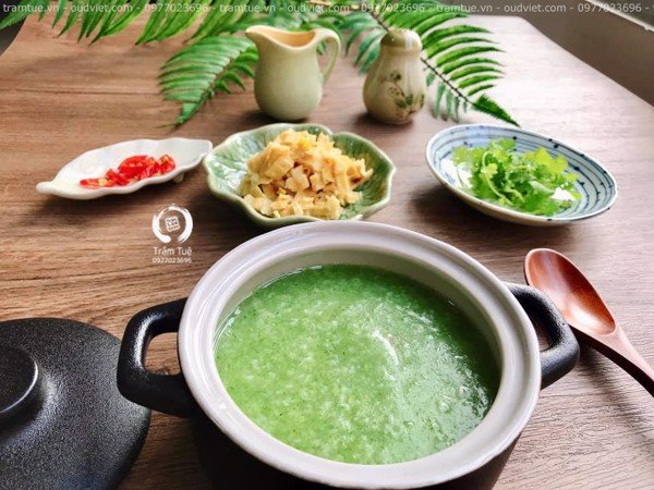 Super fast and super simple vegetable soup