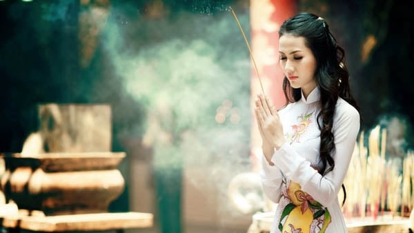 Bài văn tụng đêm Giao thừa và sáng mùng 1 Tết