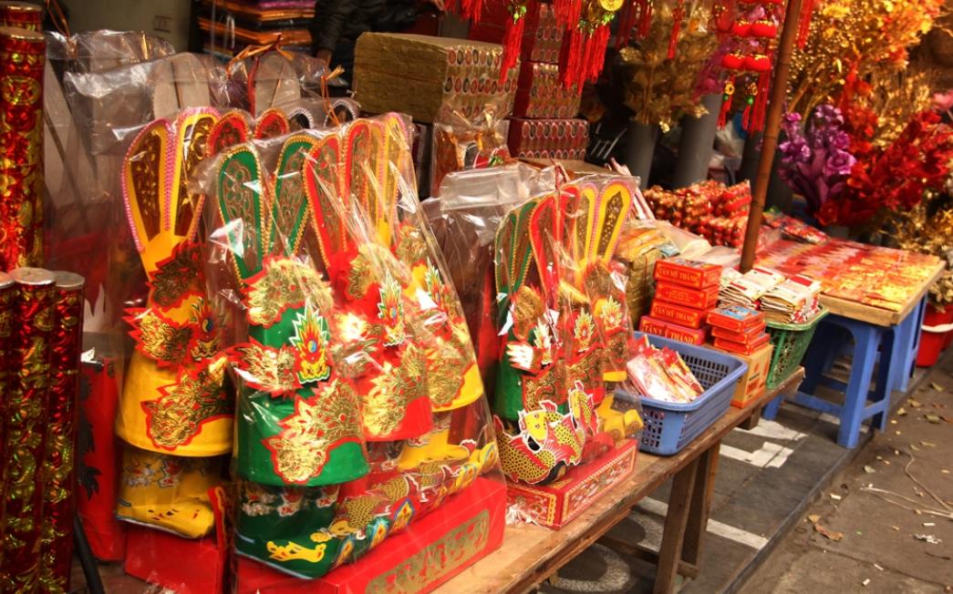 Biến tướng về tư duy văn hóa trong ngày cúng Táo Quân