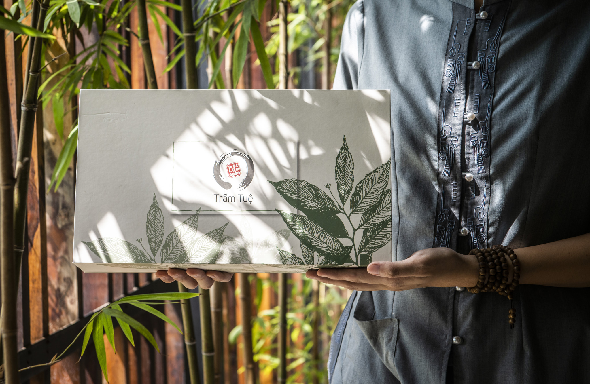 Hương mùa Vu Lan - Hiếu nghĩa vẹn tròn