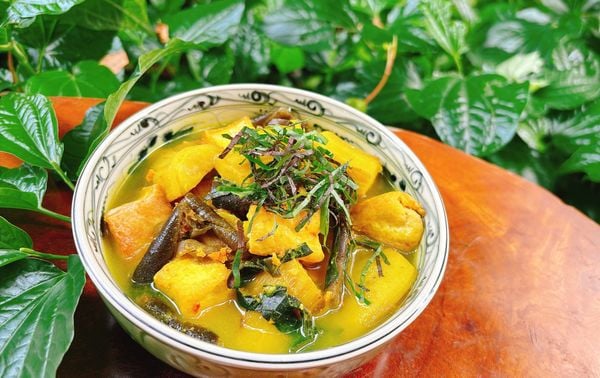 Chuối xanh om tảo xoắn - món chay thường ngày dễ làm