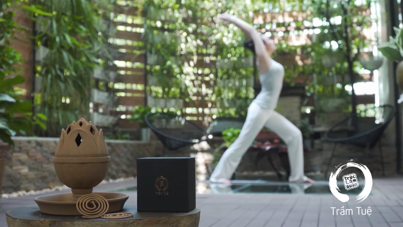 Sử dụng mùi hương nào khi tập Yoga và ngồi thiền?