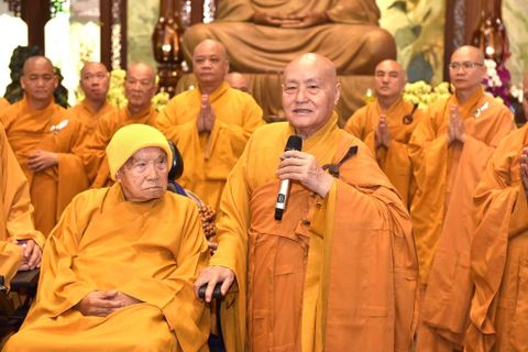 Trưởng lão Hòa thượng Tông chủ quang lâm Thiền đường, kết thúc khóa thiền đầu xuân tại Tổ đình Thường Chiếu