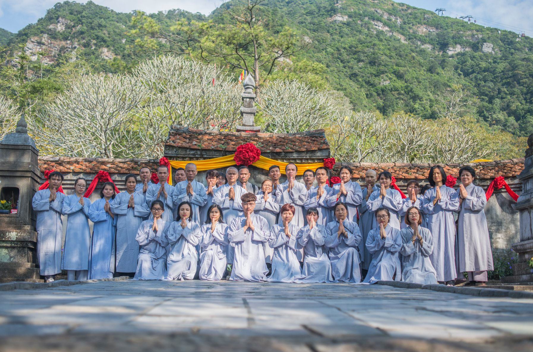 Hành trình về nguồn 2019
