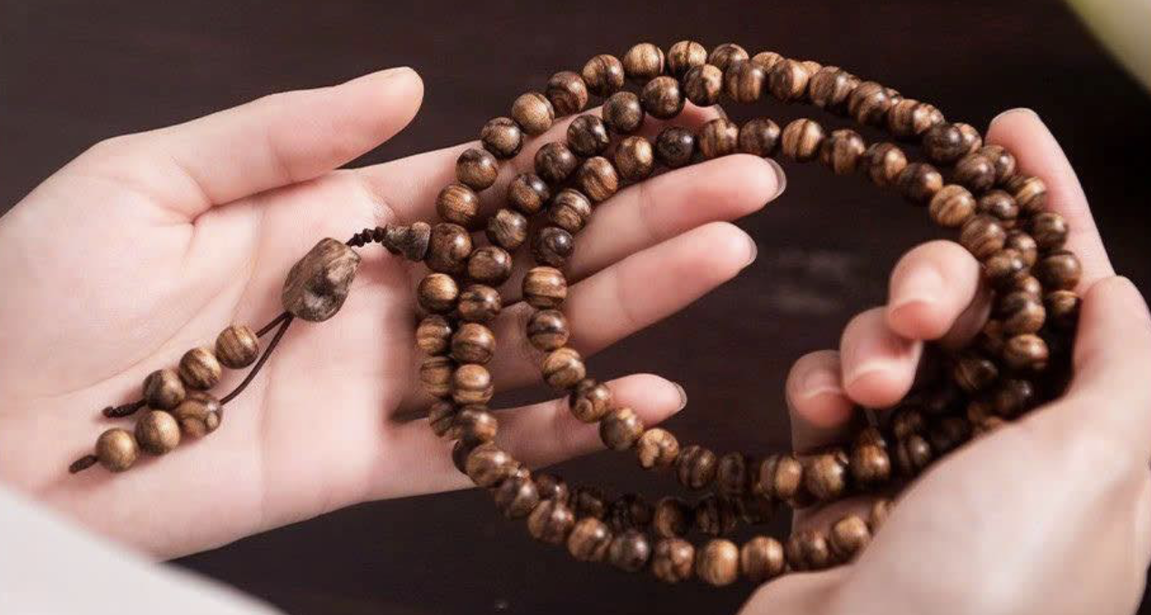 Vòng Trầm Hương Đặc Biệt