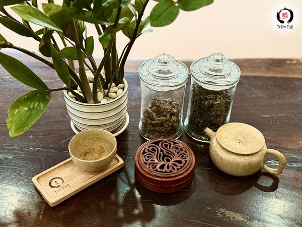 Ra mắt sản phẩm mới: Hộp đốt hoa sen thời Trần Trầm Tuệ