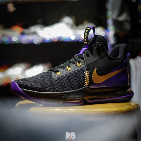 ĐÁNH GIÁ SƠ BỘ - NIKE LEBRON WITNESS 5.