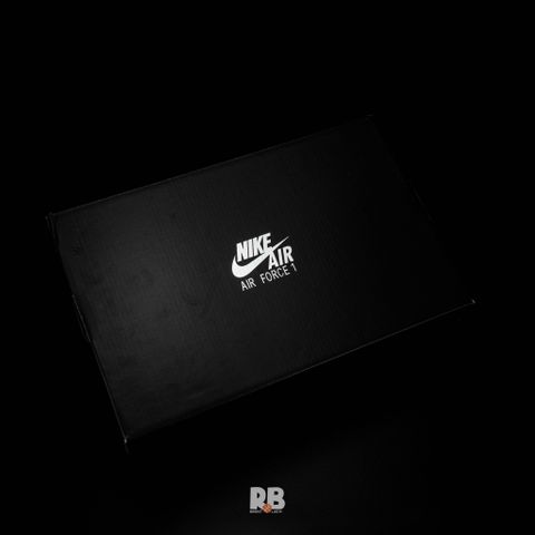 AIR FORCE 1 PIXEL “SNAKESKIN” – Sự phá cách trong thiết kế và dấu ấn thời trang.