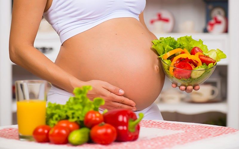 Bà bầu ăn cay có ảnh hưởng đến thai nhi không?