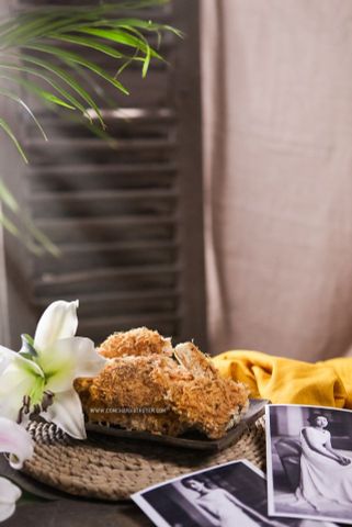 CÒN TÌNH NHƠN NÀO CHUNG THỦY NHƯ RỤM