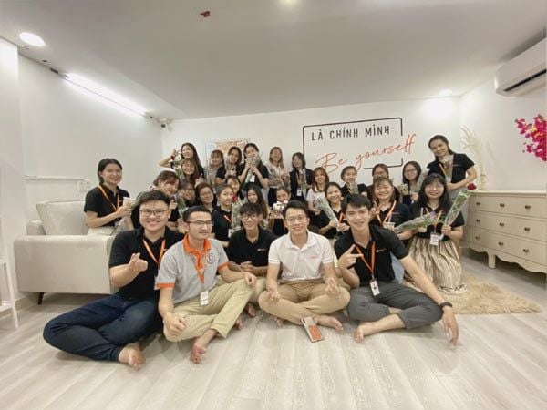 Tổ chức 8/3/2021 cho chị em công ty BEYOURs