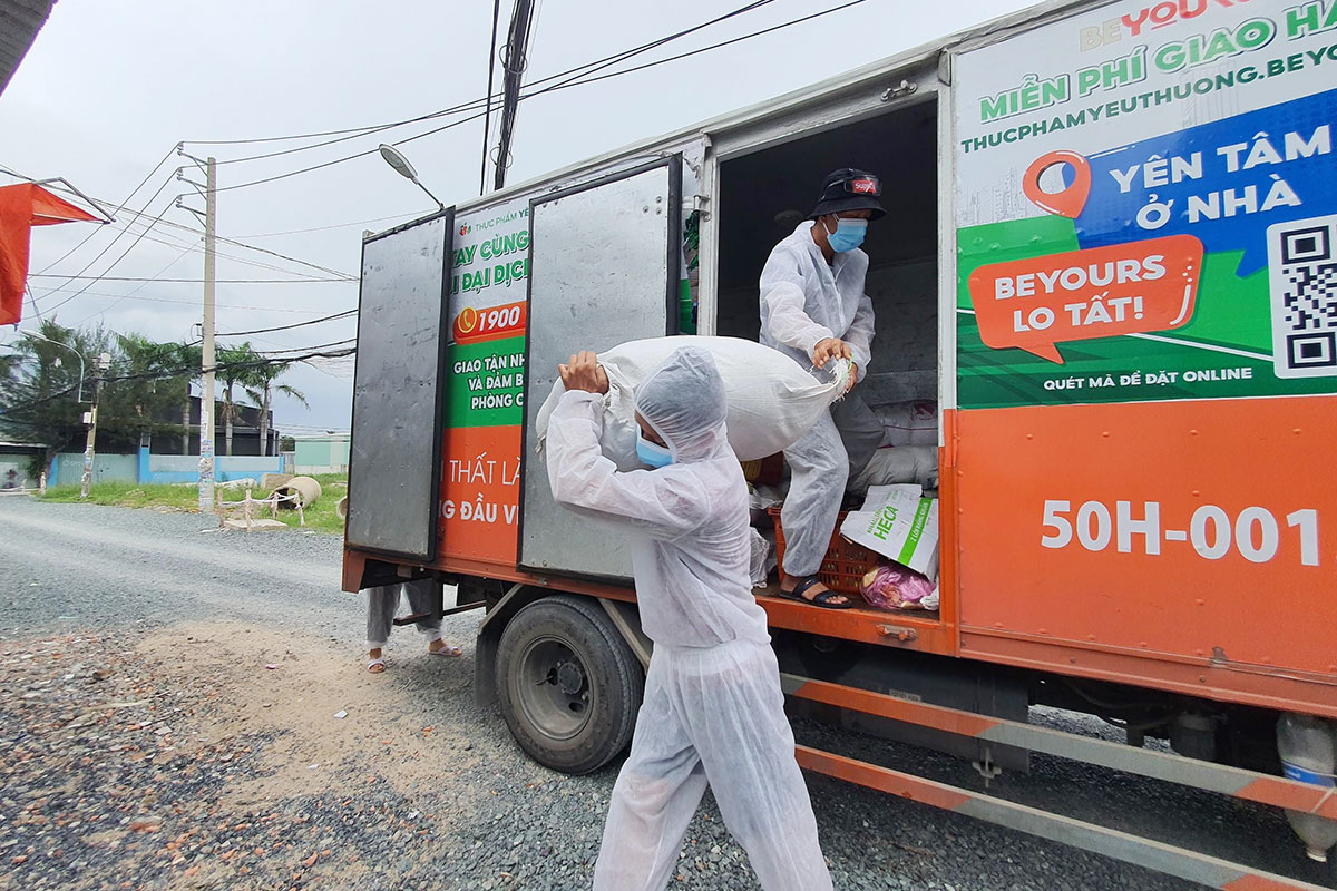 [Thanh Niên] Người trẻ xoay chuyển tình thế trong dịch: 72 giờ cứu nguy cho doanh nghiệp khởi nghiệp