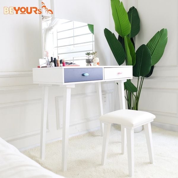 Bàn trang điểm B Charming Dressing Table đơn giản nhưng không kém phần đẹp mắt