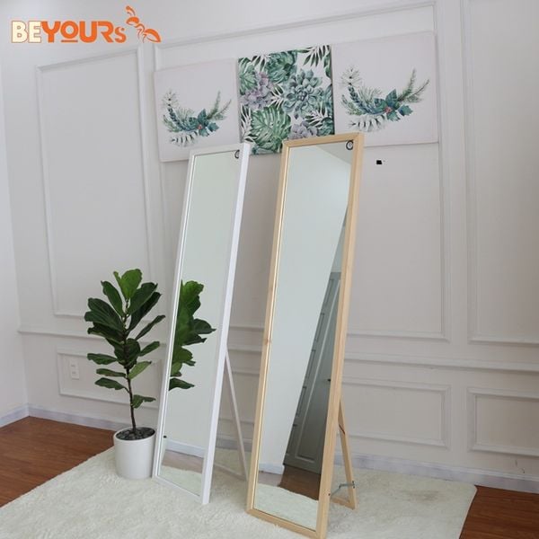 Gương đứng A Mirror