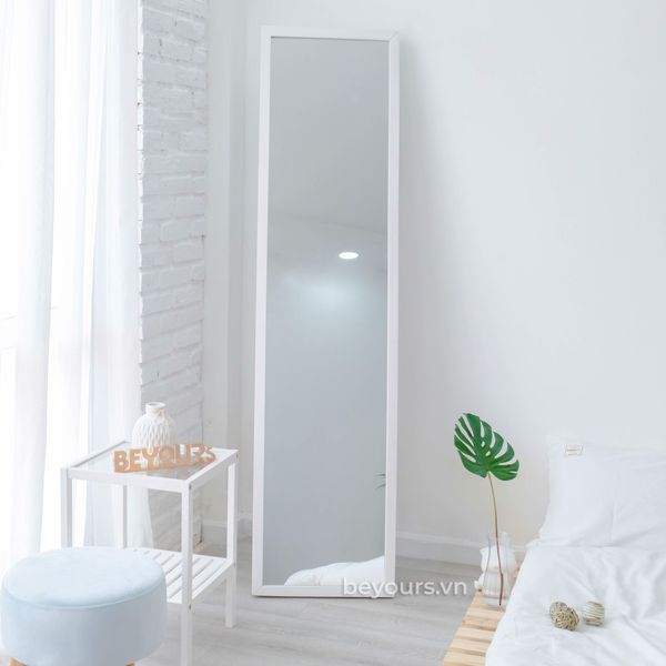 gương soi toàn thân a mirror